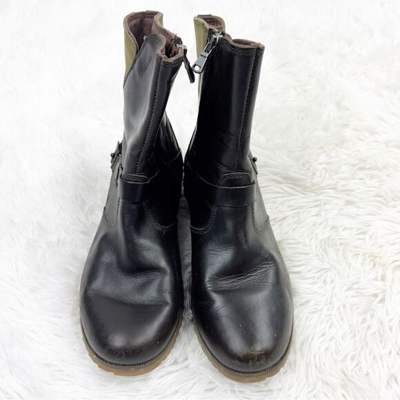 Teva De La Vina Wool and Leather Blend Waterproof Boots - Picture 2 of 9